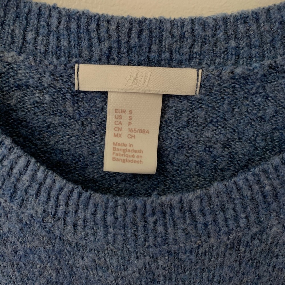 Sweater - Picture 2 of 3